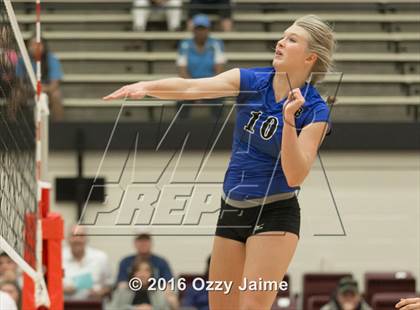 Thumbnail 3 in New Braunfels @ Johnson photogallery.