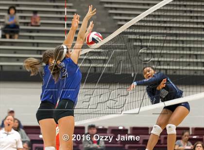 Thumbnail 1 in New Braunfels @ Johnson photogallery.
