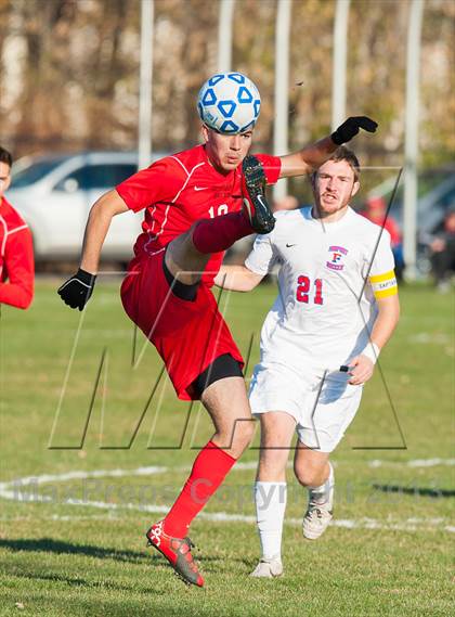 Thumbnail 3 in Fairport vs. Guilderland (NYSPHSAA Class AA Semifinal) photogallery.