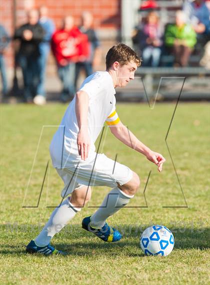 Thumbnail 3 in Fairport vs. Guilderland (NYSPHSAA Class AA Semifinal) photogallery.