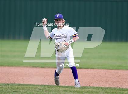 Thumbnail 2 in Farmersville vs Caddo Mills (Edgewood Tournament) photogallery.