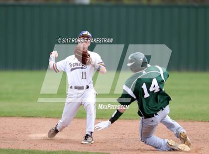 Thumbnail 2 in Farmersville vs Caddo Mills (Edgewood Tournament) photogallery.