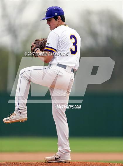Thumbnail 2 in Farmersville vs Caddo Mills (Edgewood Tournament) photogallery.