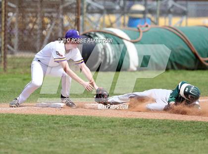 Thumbnail 1 in Farmersville vs Caddo Mills (Edgewood Tournament) photogallery.