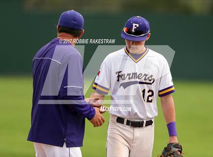 Thumbnail 2 in Farmersville vs Caddo Mills (Edgewood Tournament) photogallery.