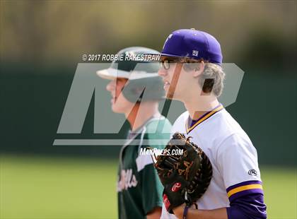Thumbnail 3 in Farmersville vs Caddo Mills (Edgewood Tournament) photogallery.