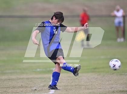 Thumbnail 3 in Panther Creek @ Hunt photogallery.