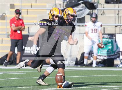 Thumbnail 2 in Santa Fe Christian vs. Southwest El Centro (CIF SDS D3 Final) photogallery.