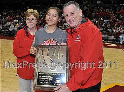 Thumbnail 3 in Canyon Springs vs. Mater Dei (CIF SoCal D1 Regional Final) photogallery.