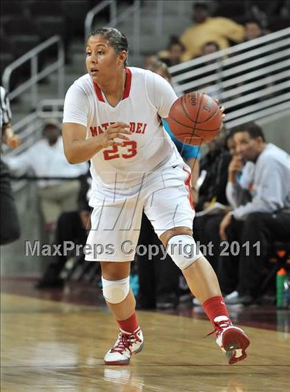 Thumbnail 1 in Canyon Springs vs. Mater Dei (CIF SoCal D1 Regional Final) photogallery.