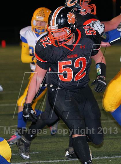 Thumbnail 2 in Union vs Clarion Area (PIAA District 9 Class A 1st Round) photogallery.