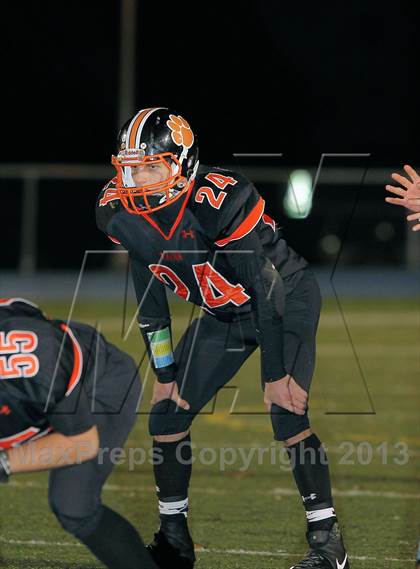 Thumbnail 3 in Union vs Clarion Area (PIAA District 9 Class A 1st Round) photogallery.