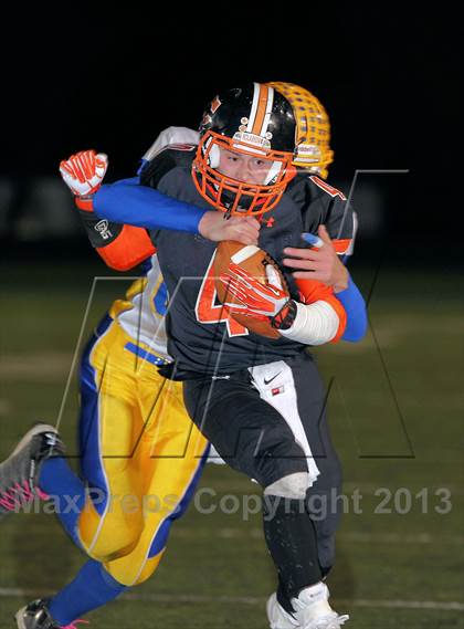 Thumbnail 3 in Union vs Clarion Area (PIAA District 9 Class A 1st Round) photogallery.
