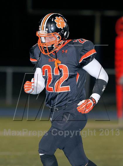 Thumbnail 2 in Union vs Clarion Area (PIAA District 9 Class A 1st Round) photogallery.