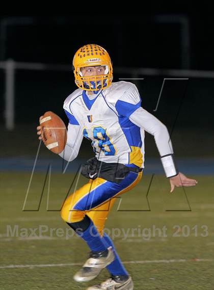 Thumbnail 1 in Union vs Clarion Area (PIAA District 9 Class A 1st Round) photogallery.