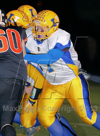 Thumbnail 1 in Union vs Clarion Area (PIAA District 9 Class A 1st Round) photogallery.