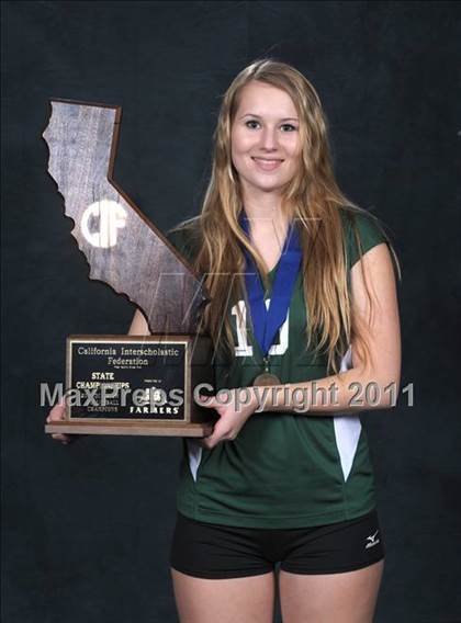 Thumbnail 3 in Palo Alto vs. Marymount (CIF State D1 Trophy/Team Awards) photogallery.