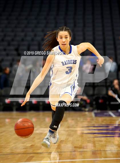 Thumbnail 2 in Caruthers vs Ramona (CIF State D5 Final) photogallery.