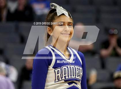 Thumbnail 2 in Caruthers vs Ramona (CIF State D5 Final) photogallery.