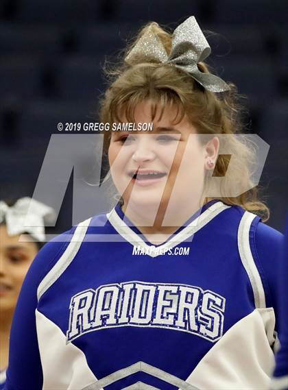 Thumbnail 1 in Caruthers vs Ramona (CIF State D5 Final) photogallery.