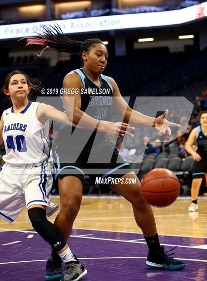 Thumbnail 1 in Caruthers vs Ramona (CIF State D5 Final) photogallery.