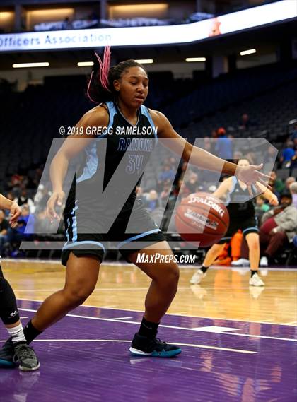 Thumbnail 2 in Caruthers vs Ramona (CIF State D5 Final) photogallery.