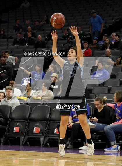 Thumbnail 3 in Caruthers vs Ramona (CIF State D5 Final) photogallery.