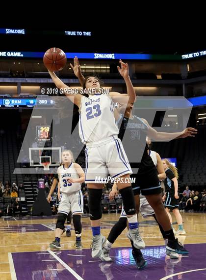 Thumbnail 2 in Caruthers vs Ramona (CIF State D5 Final) photogallery.