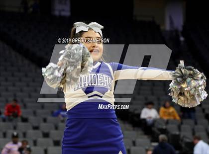 Thumbnail 1 in Caruthers vs Ramona (CIF State D5 Final) photogallery.