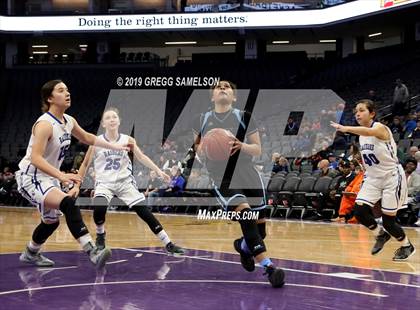 Thumbnail 3 in Caruthers vs Ramona (CIF State D5 Final) photogallery.