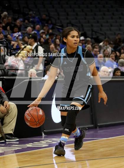 Thumbnail 3 in Caruthers vs Ramona (CIF State D5 Final) photogallery.