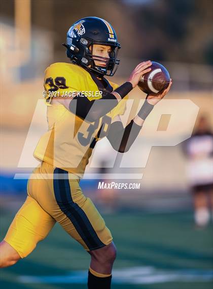 Thumbnail 2 in Cabrillo @ Ventura photogallery.