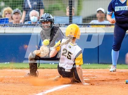 Thumbnail 1 in Sequoyah @ Pope photogallery.