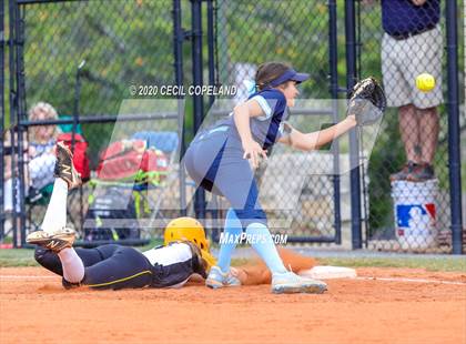Thumbnail 1 in Sequoyah @ Pope photogallery.