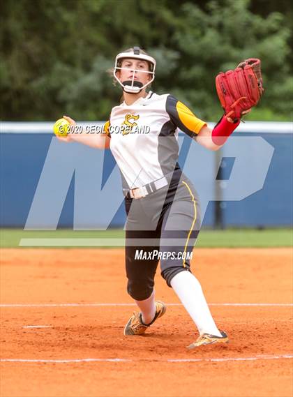 Thumbnail 1 in Sequoyah @ Pope photogallery.