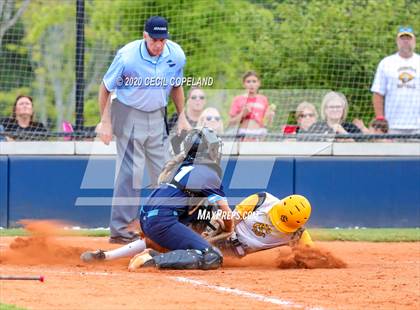 Thumbnail 1 in Sequoyah @ Pope photogallery.