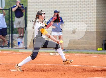 Thumbnail 1 in Sequoyah @ Pope photogallery.
