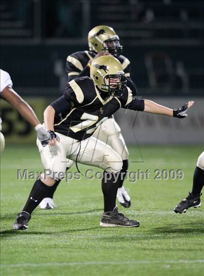 Thumbnail 1 in Rush-Henrietta vs. Webster-Schroeder (Section 5 Class AA Semifinals) photogallery.