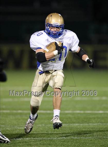 Thumbnail 3 in Rush-Henrietta vs. Webster-Schroeder (Section 5 Class AA Semifinals) photogallery.