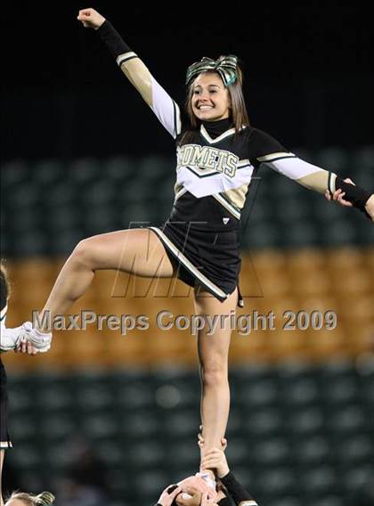 Thumbnail 2 in Rush-Henrietta vs. Webster-Schroeder (Section 5 Class AA Semifinals) photogallery.