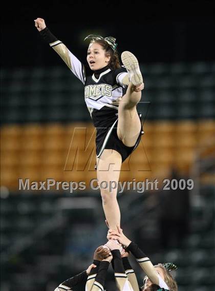 Thumbnail 3 in Rush-Henrietta vs. Webster-Schroeder (Section 5 Class AA Semifinals) photogallery.