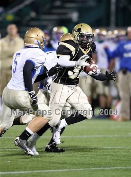 Thumbnail 2 in Rush-Henrietta vs. Webster-Schroeder (Section 5 Class AA Semifinals) photogallery.