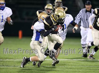 Thumbnail 2 in Rush-Henrietta vs. Webster-Schroeder (Section 5 Class AA Semifinals) photogallery.