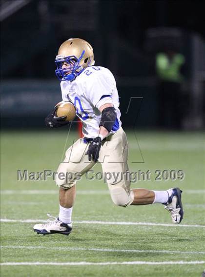 Thumbnail 3 in Rush-Henrietta vs. Webster-Schroeder (Section 5 Class AA Semifinals) photogallery.