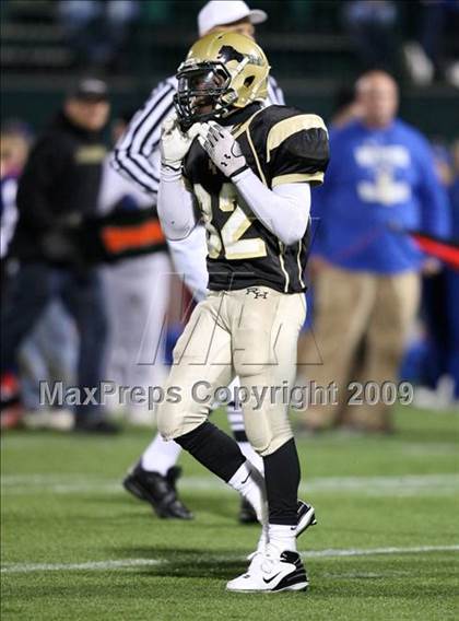 Thumbnail 1 in Rush-Henrietta vs. Webster-Schroeder (Section 5 Class AA Semifinals) photogallery.