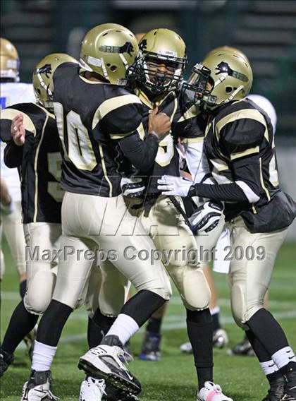 Thumbnail 1 in Rush-Henrietta vs. Webster-Schroeder (Section 5 Class AA Semifinals) photogallery.