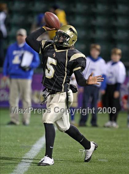 Thumbnail 3 in Rush-Henrietta vs. Webster-Schroeder (Section 5 Class AA Semifinals) photogallery.