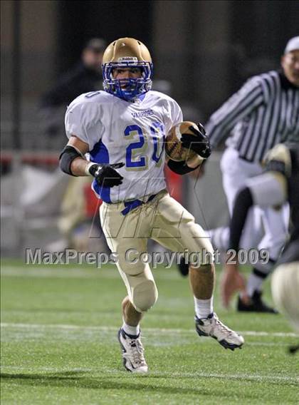 Thumbnail 1 in Rush-Henrietta vs. Webster-Schroeder (Section 5 Class AA Semifinals) photogallery.