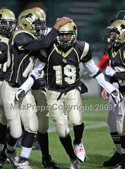 Thumbnail 2 in Rush-Henrietta vs. Webster-Schroeder (Section 5 Class AA Semifinals) photogallery.