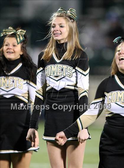 Thumbnail 1 in Rush-Henrietta vs. Webster-Schroeder (Section 5 Class AA Semifinals) photogallery.